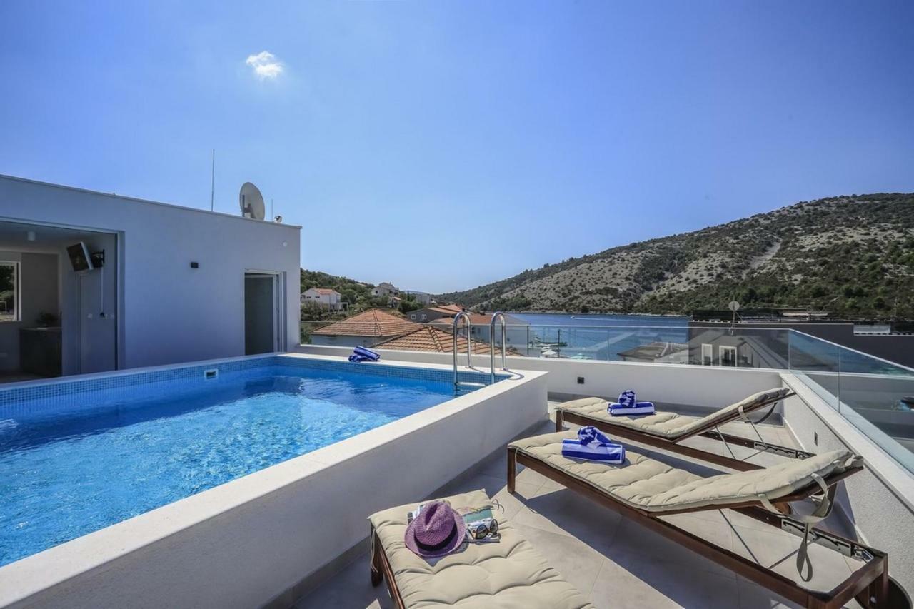 Villa Adastra Vinišće Exterior foto