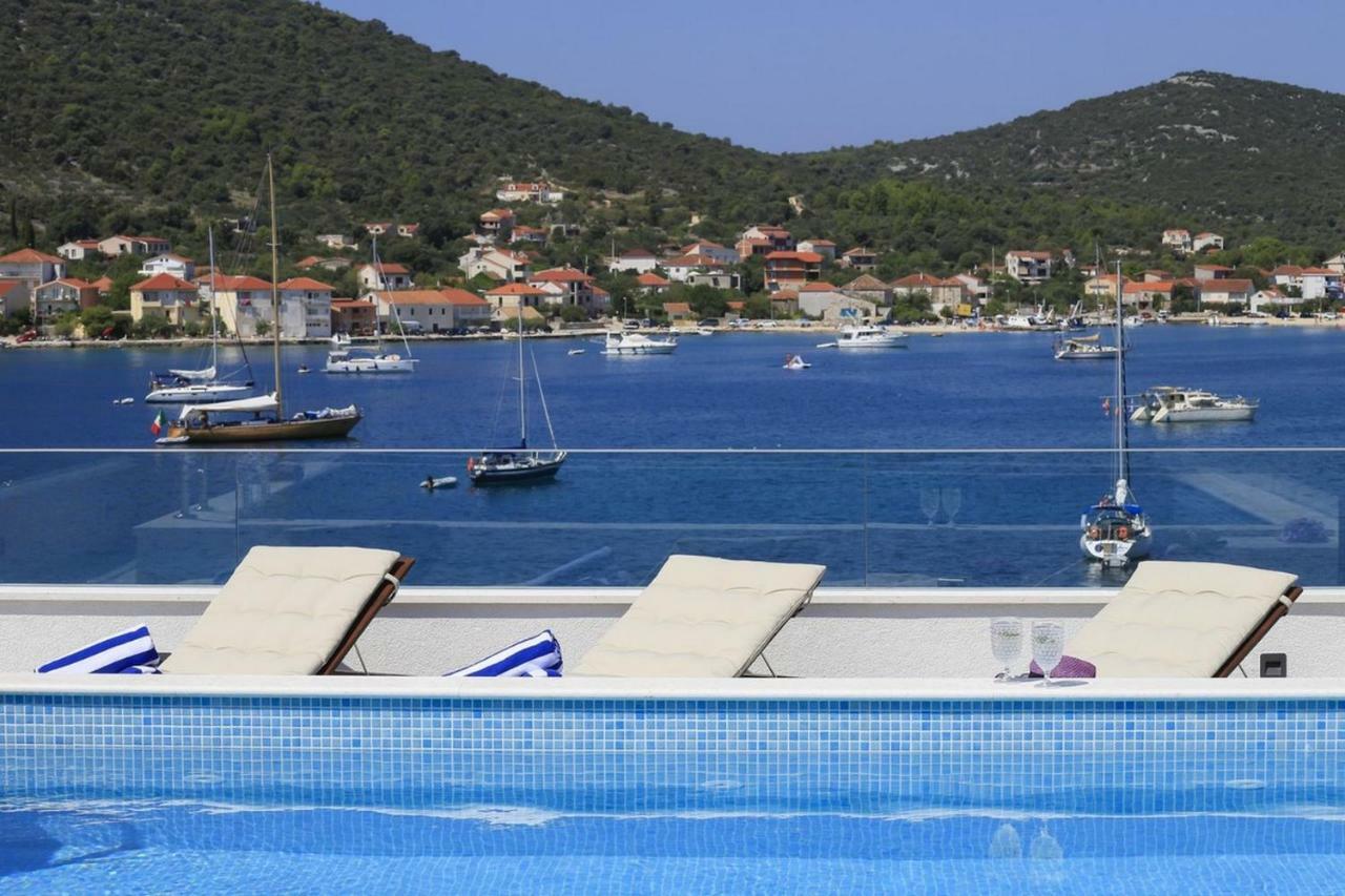 Villa Adastra Vinišće Exterior foto